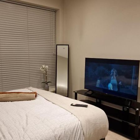 London City Apartment One إيلينغ المظهر الخارجي الصورة