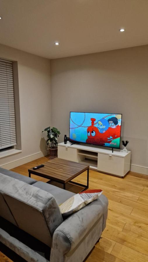 London City Apartment One إيلينغ المظهر الخارجي الصورة